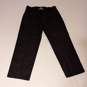 Lee Total Freedom Men's Relaxed Fit Black Chino 36 x 30